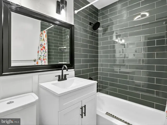 $445,000 | 167 Scott Drive, Manassas Park, VA 20111