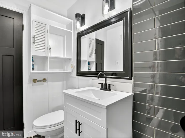 $445,000 | 167 Scott Drive, Manassas Park, VA 20111