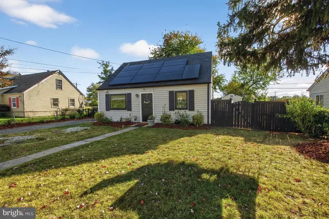 $445,000 | 167 Scott Drive, Manassas Park, VA 20111