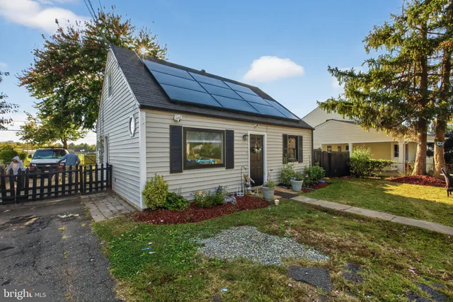 $445,000 | 167 Scott Drive, Manassas Park, VA 20111