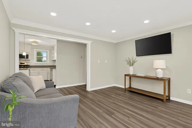 $445,000 | 167 Scott Drive, Manassas Park, VA 20111