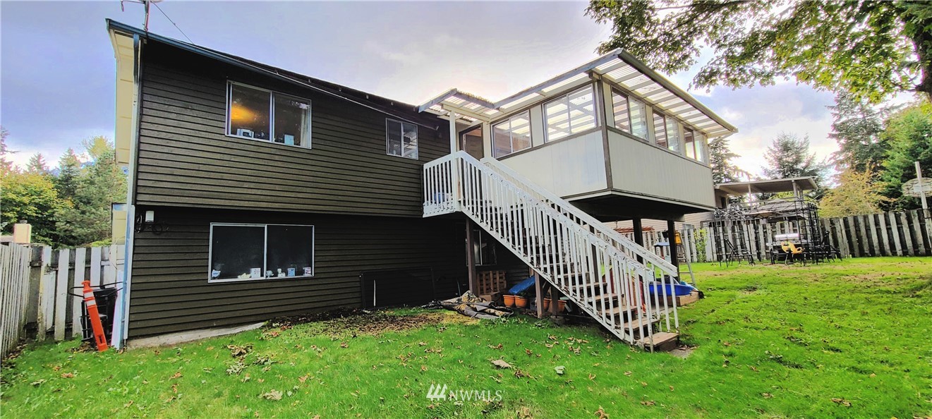 2304 Southeast 21st Street Renton, WA 98055 - Photo 6 of 19 a view of outdoor space yard and deck