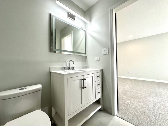 141 Shoreline Road, Unit B Lake Barrington, IL 60010 - Photo 23 of 47 Gallery Image 23