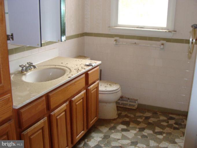 7862 WB&A Road Severn, MD 21144 - Photo 7 of 22 Bath #1