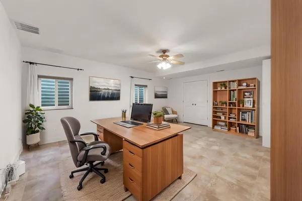 $599,900 | 204 Amherst Circle, Oswego, IL 60543