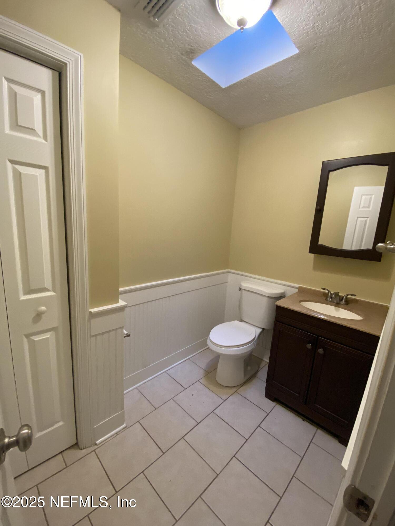 1223 Hatcher Road Middleburg, FL 32068 - Photo 15 of 50 Half Bath