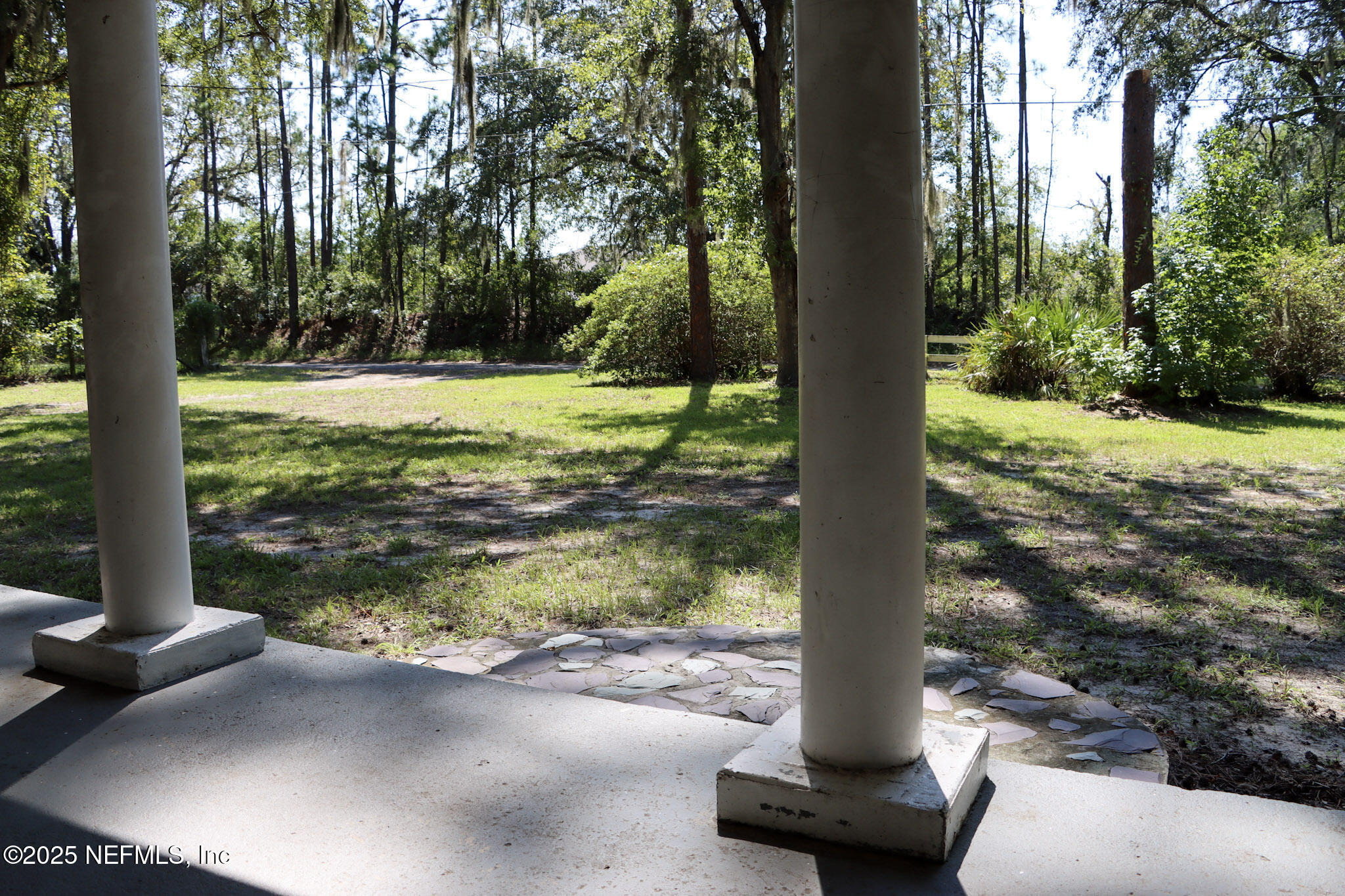 1223 Hatcher Road Middleburg, FL 32068 - Photo 4 of 50 Patio to front view