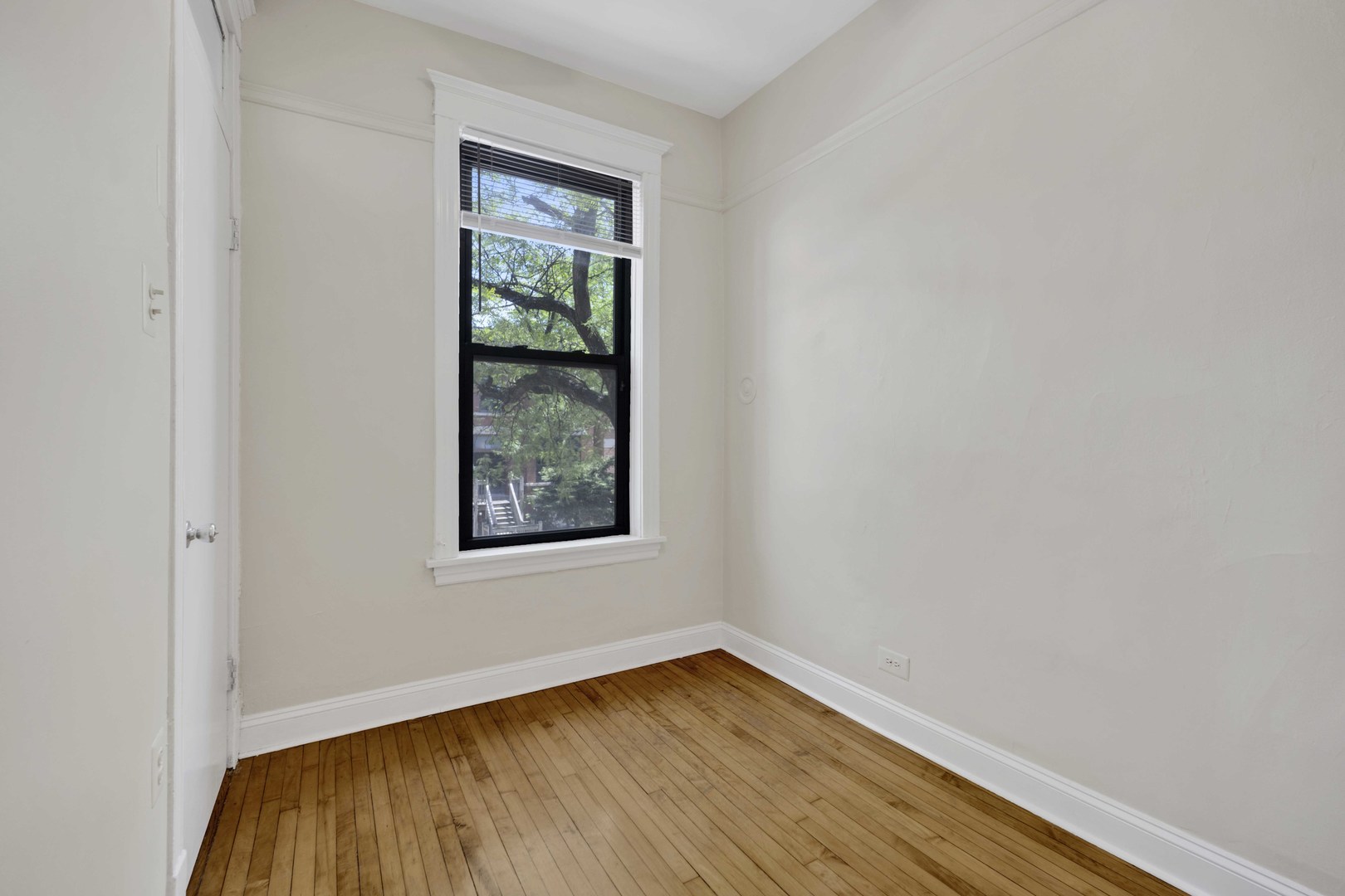 616 South Loomis Street, Unit 2 Chicago, IL 60607 - Photo 5 of 16