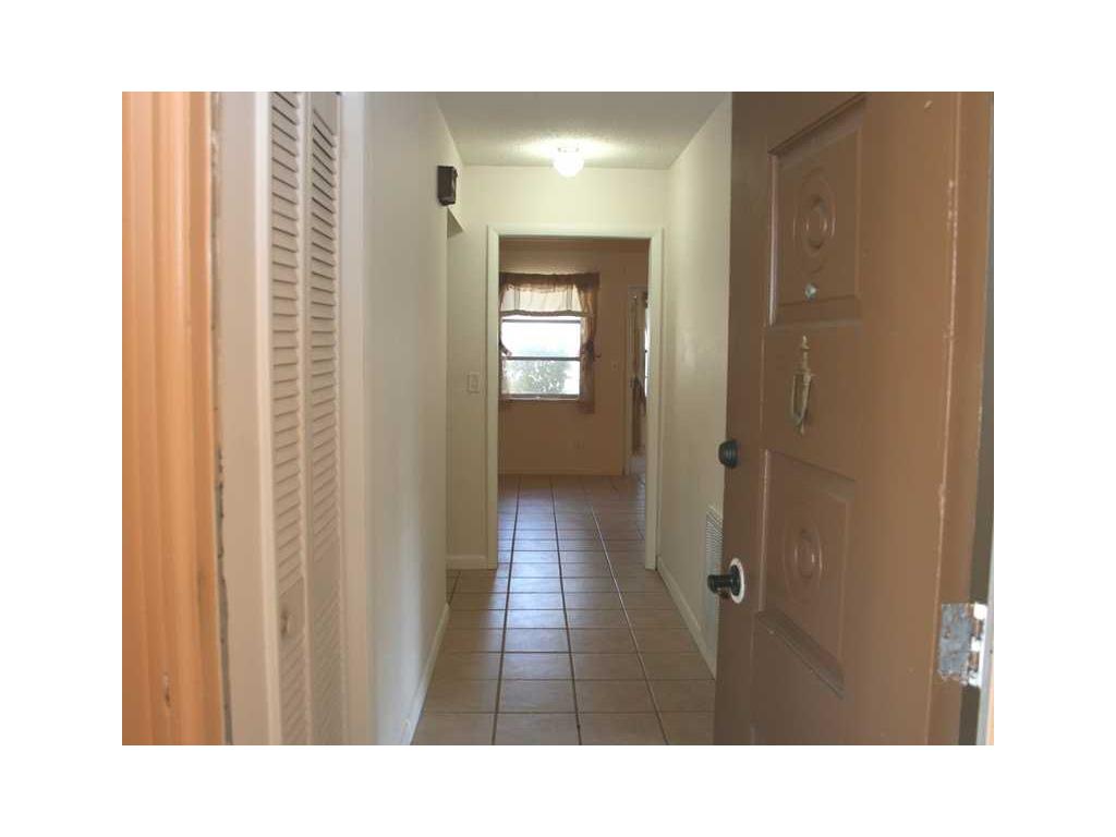 355 Fiddlewood Road Vero Beach, FL 32963 - Photo 15 of 32 Gallery Image 15