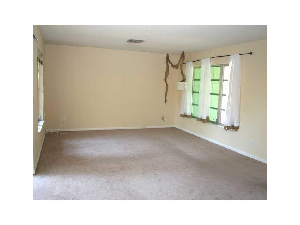 355 Fiddlewood Road Vero Beach, FL 32963 - Photo 23 of 32 Gallery Image 23