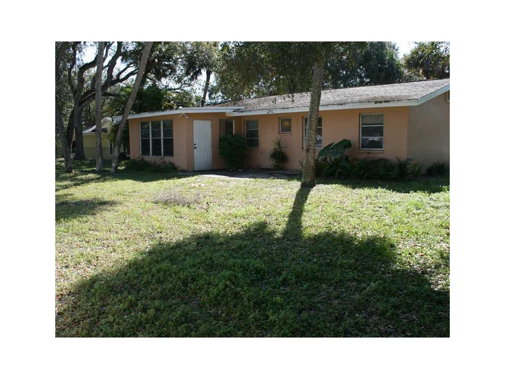 355 Fiddlewood Road Vero Beach, FL 32963 - Photo 25 of 32 Gallery Image 25