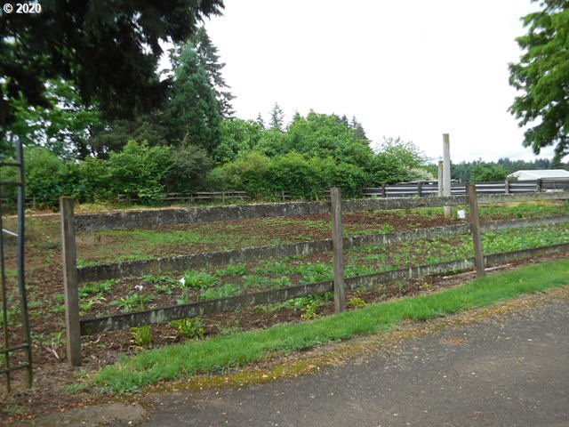 17993 South Strowbridge Road Oregon City, OR 97045 - Photo 6 of 31