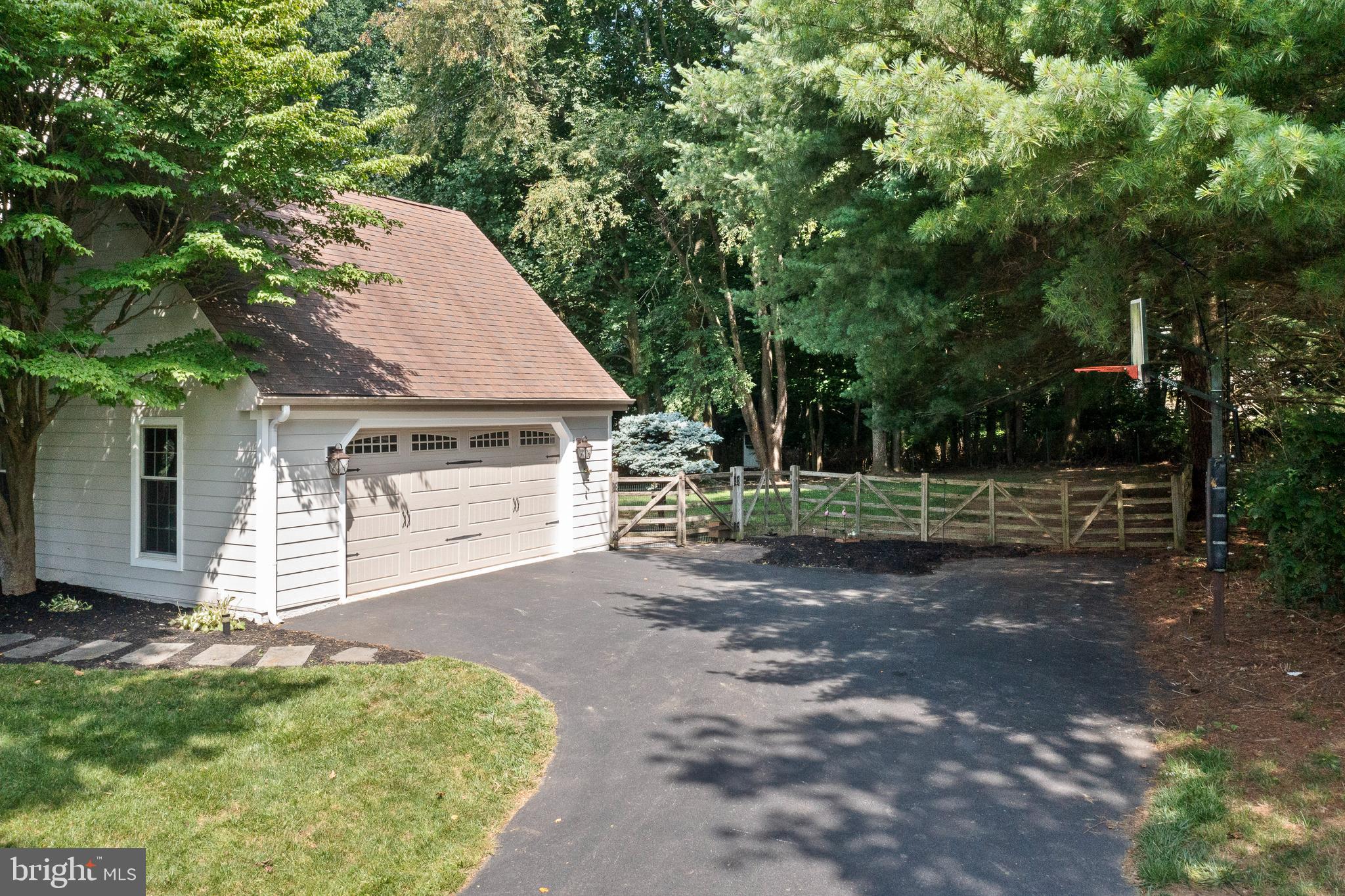 815 Shadow Farm Road West Chester, PA 19380 - Photo 3 of 35 Gallery Image 3