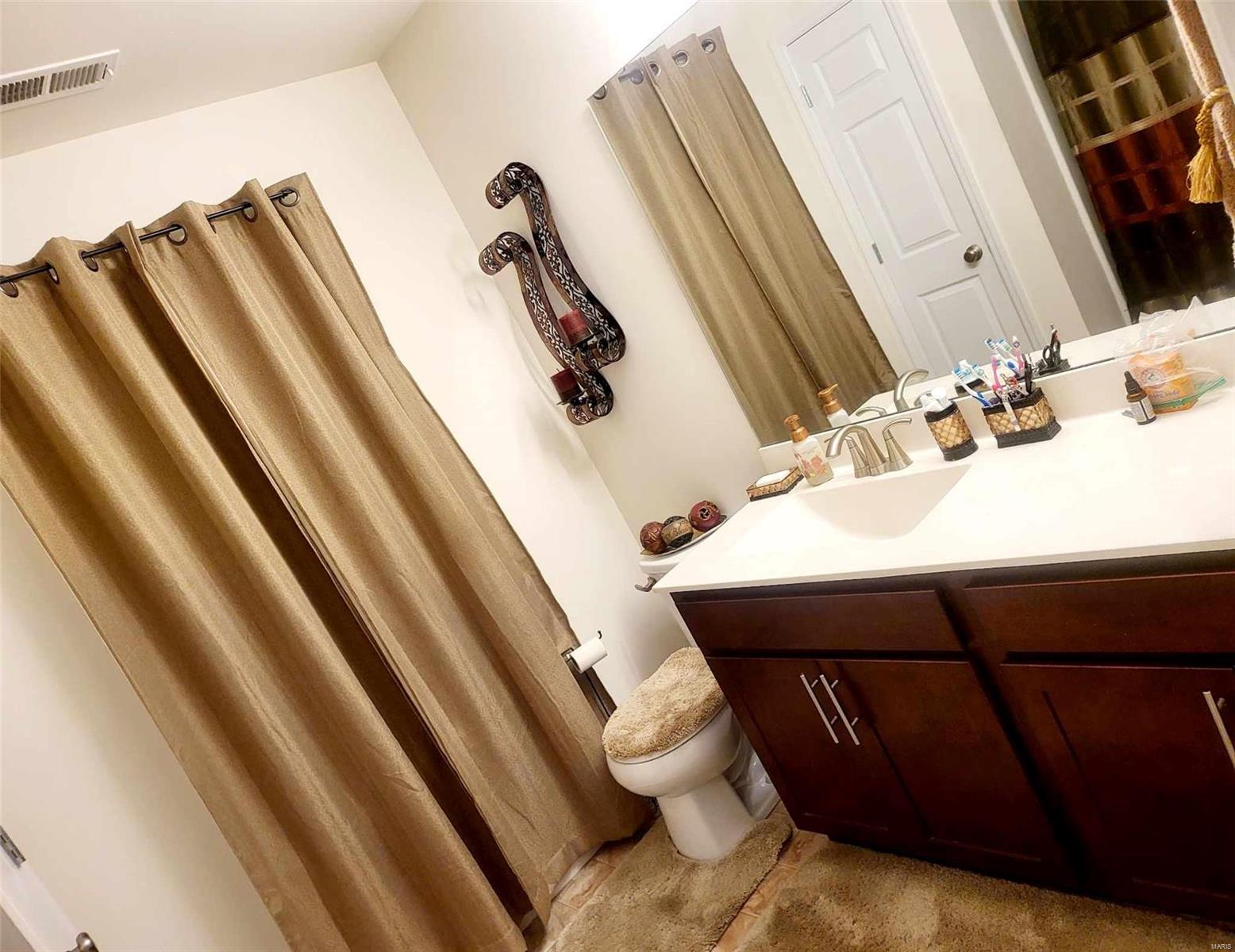 216 Longridge Circle Belleville, IL 62221 - Photo 15 of 28