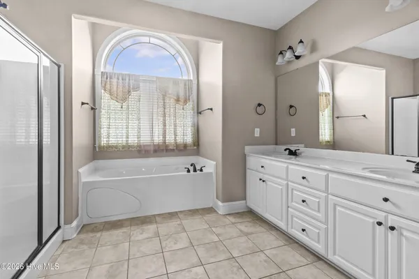 $2,100 | 301 Antioch Lakes Road, New Bern, NC 28560