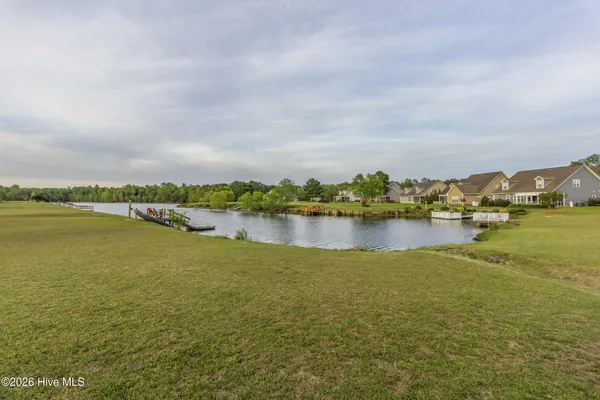 $2,100 | 301 Antioch Lakes Road, New Bern, NC 28560