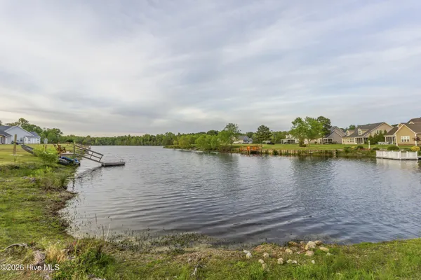 $2,100 | 301 Antioch Lakes Road, New Bern, NC 28560