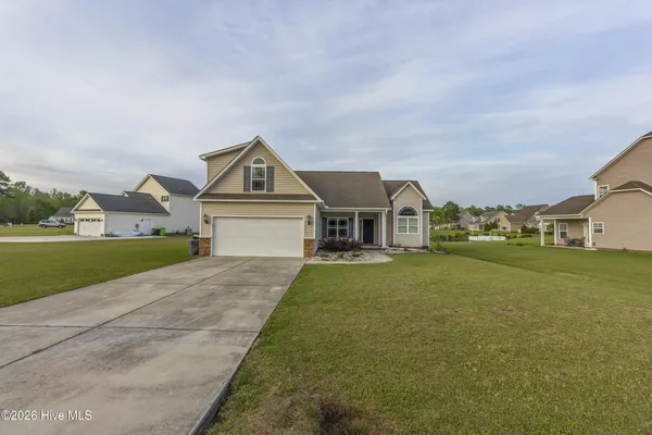 $2,100 | 301 Antioch Lakes Road, New Bern, NC 28560