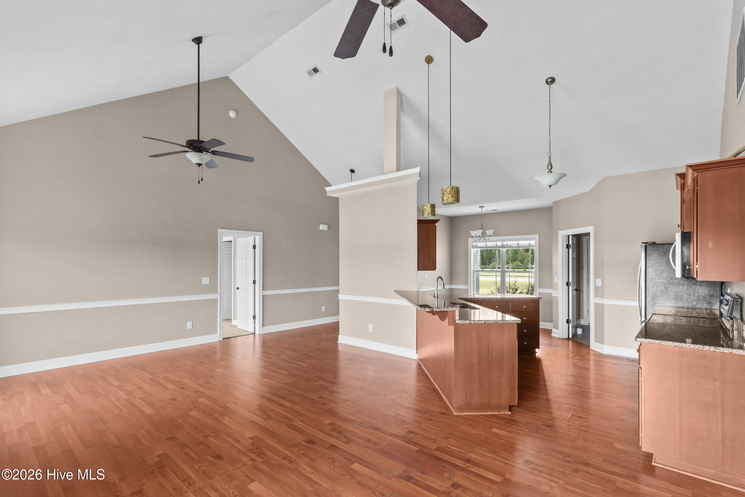 301 Antioch Lakes Road New Bern, NC 28560 - Photo 7 of 37 7_img_5057