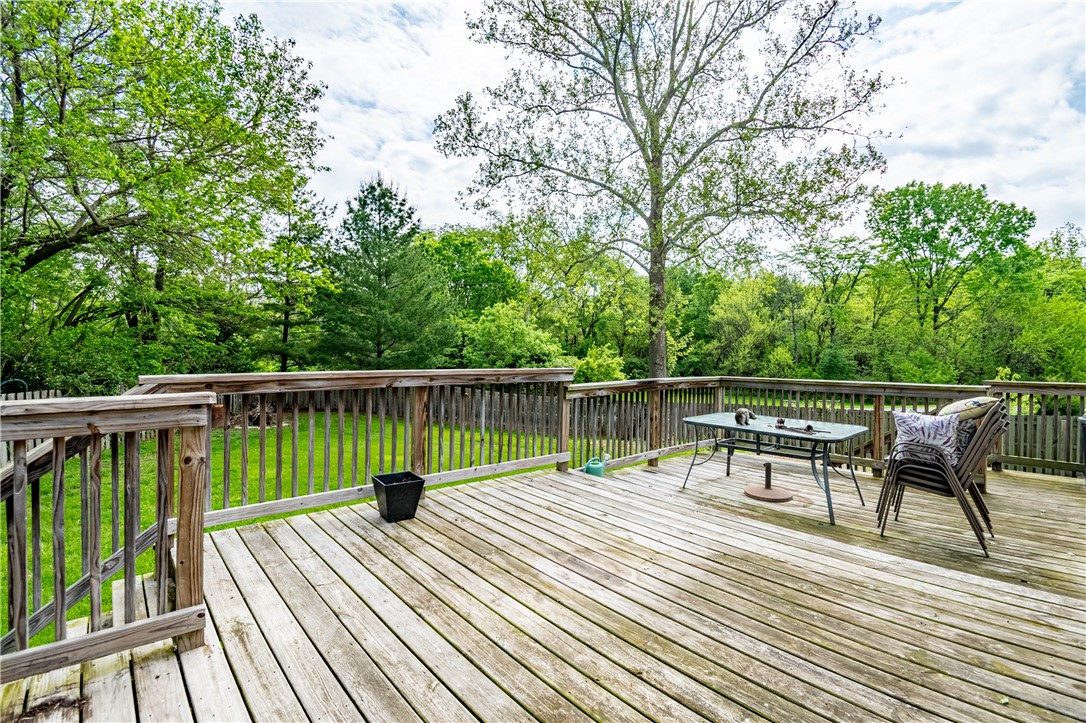 1130 West Pineview Court Decatur, IL 62526 - Photo 27 of 29