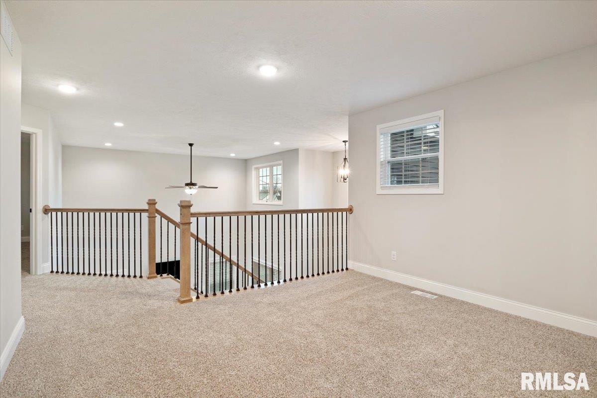 1420 Lake Pointe Court Springfield, IL 62712 - Photo 26 of 41 Gallery Image 26