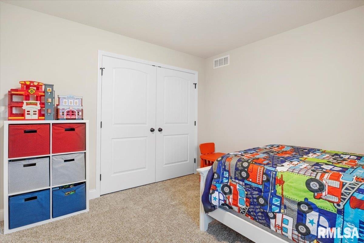 1420 Lake Pointe Court Springfield, IL 62712 - Photo 31 of 41 Gallery Image 31