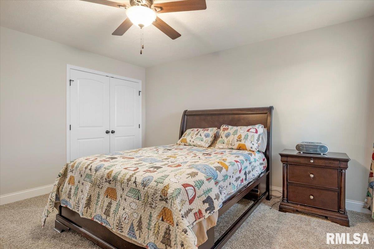 1420 Lake Pointe Court Springfield, IL 62712 - Photo 34 of 41 Gallery Image 34