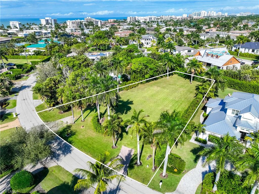 311 Springline Drive Naples, FL 34102 - Photo 4 of 4