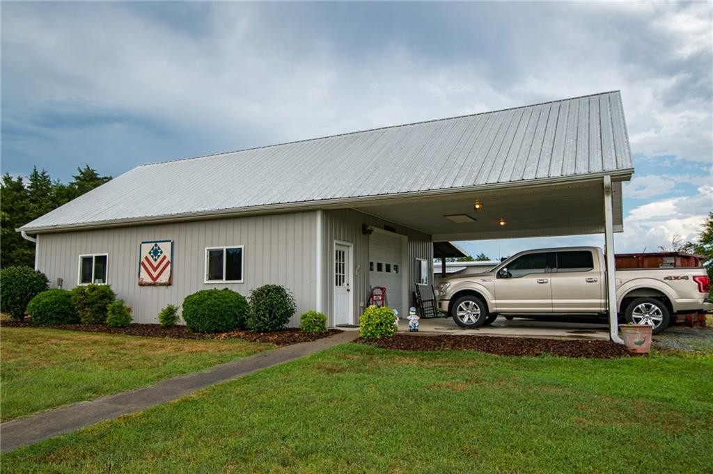6261 Union Ridge Road Burlington, NC 27217 - Photo 22 of 34 Gallery Image 22