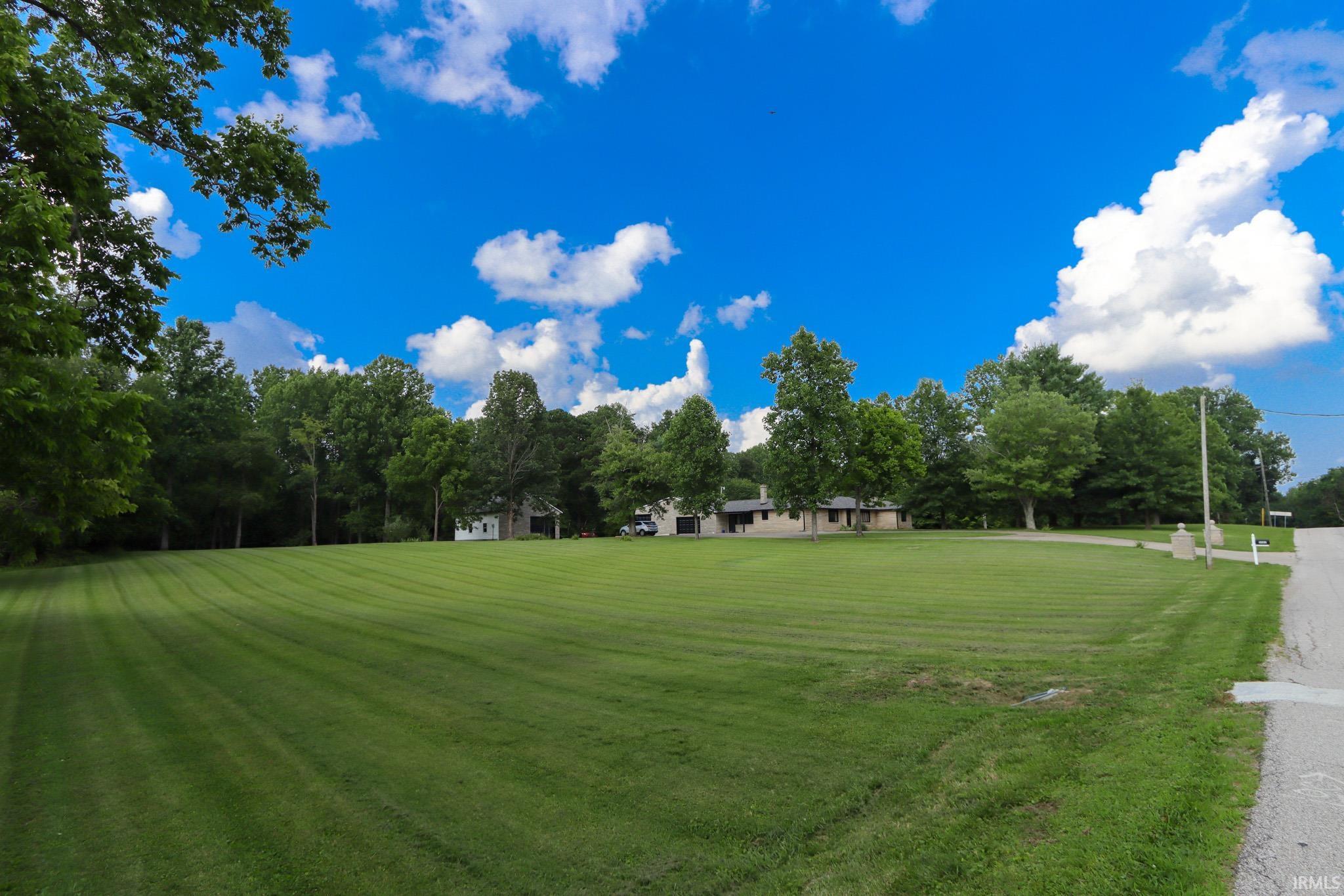 3561 East Stipp Road Bloomington, IN 47401 - Photo 11 of 36