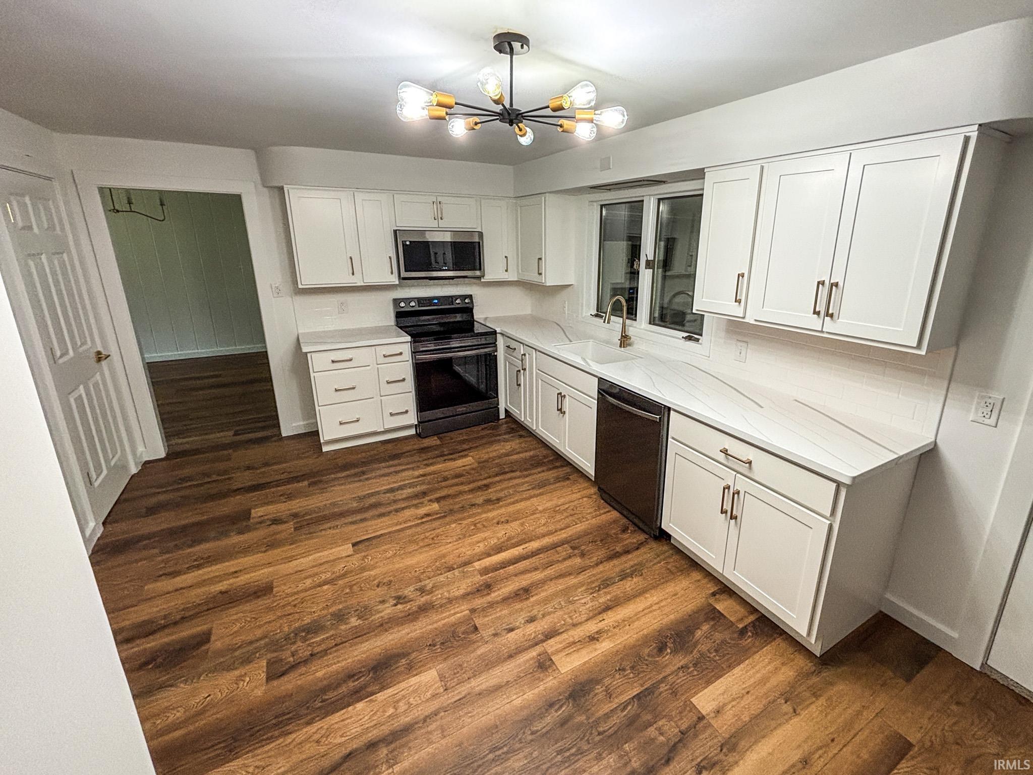 3561 East Stipp Road Bloomington, IN 47401 - Photo 14 of 36