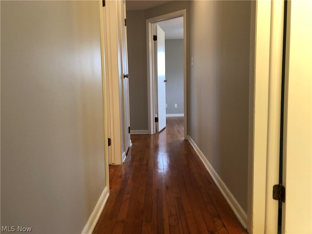 2084 Howland Wilson Road Northeast Warren, OH 44484 - Photo 24 of 35 Gallery Image 24