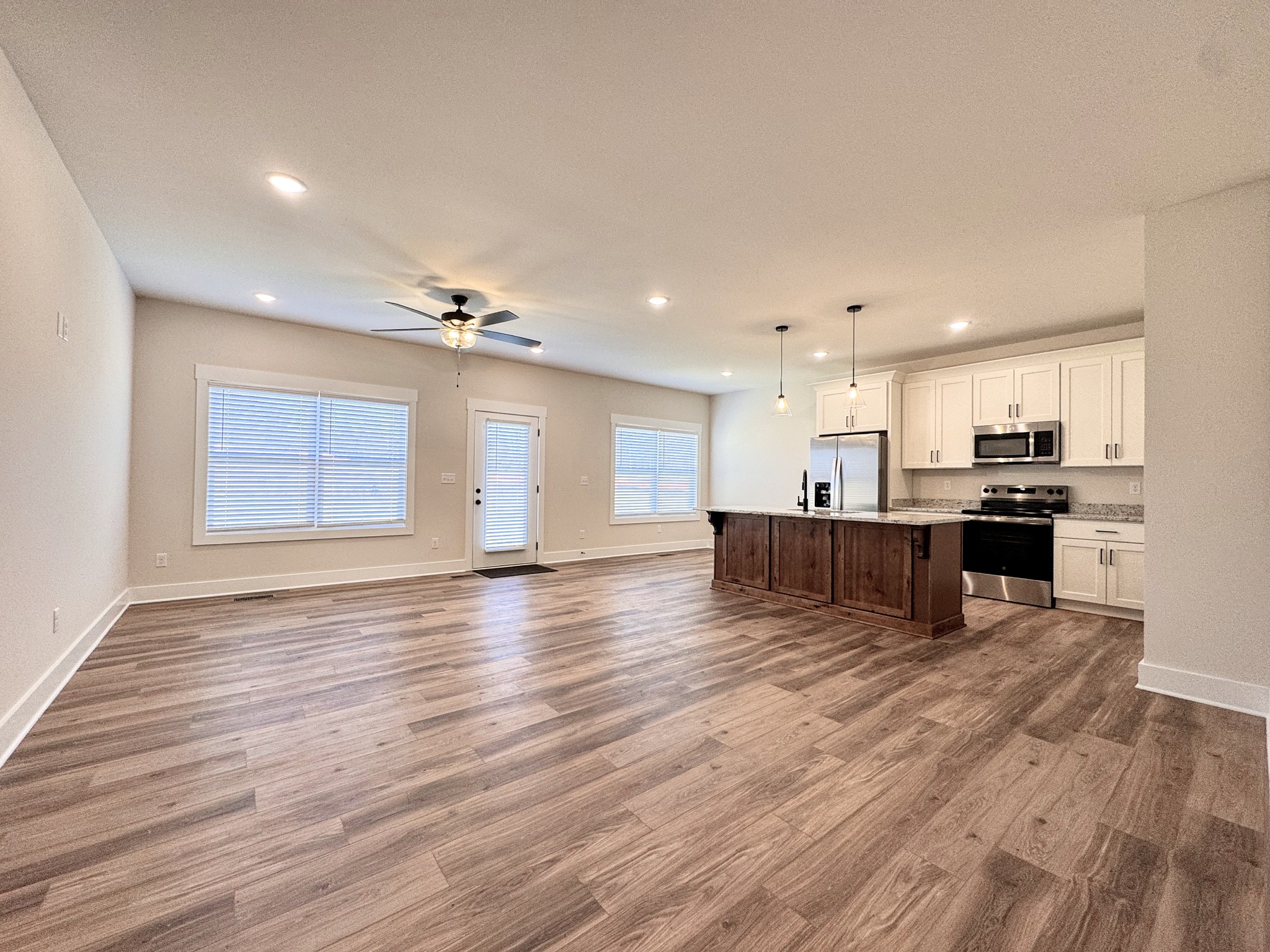 1170 Angus Way Greenbrier, TN 37073 - Photo 2 of 22