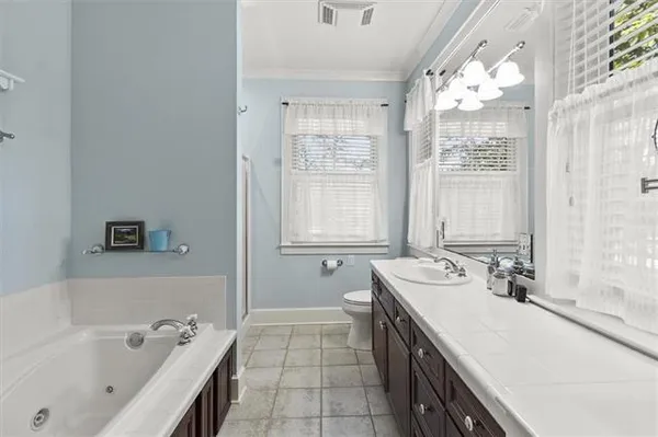 $569,000 | 325 Coffee Street, Mandeville, LA 70448