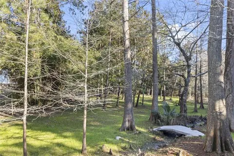 $599,000 | 325 Coffee Street, Mandeville, LA 70448