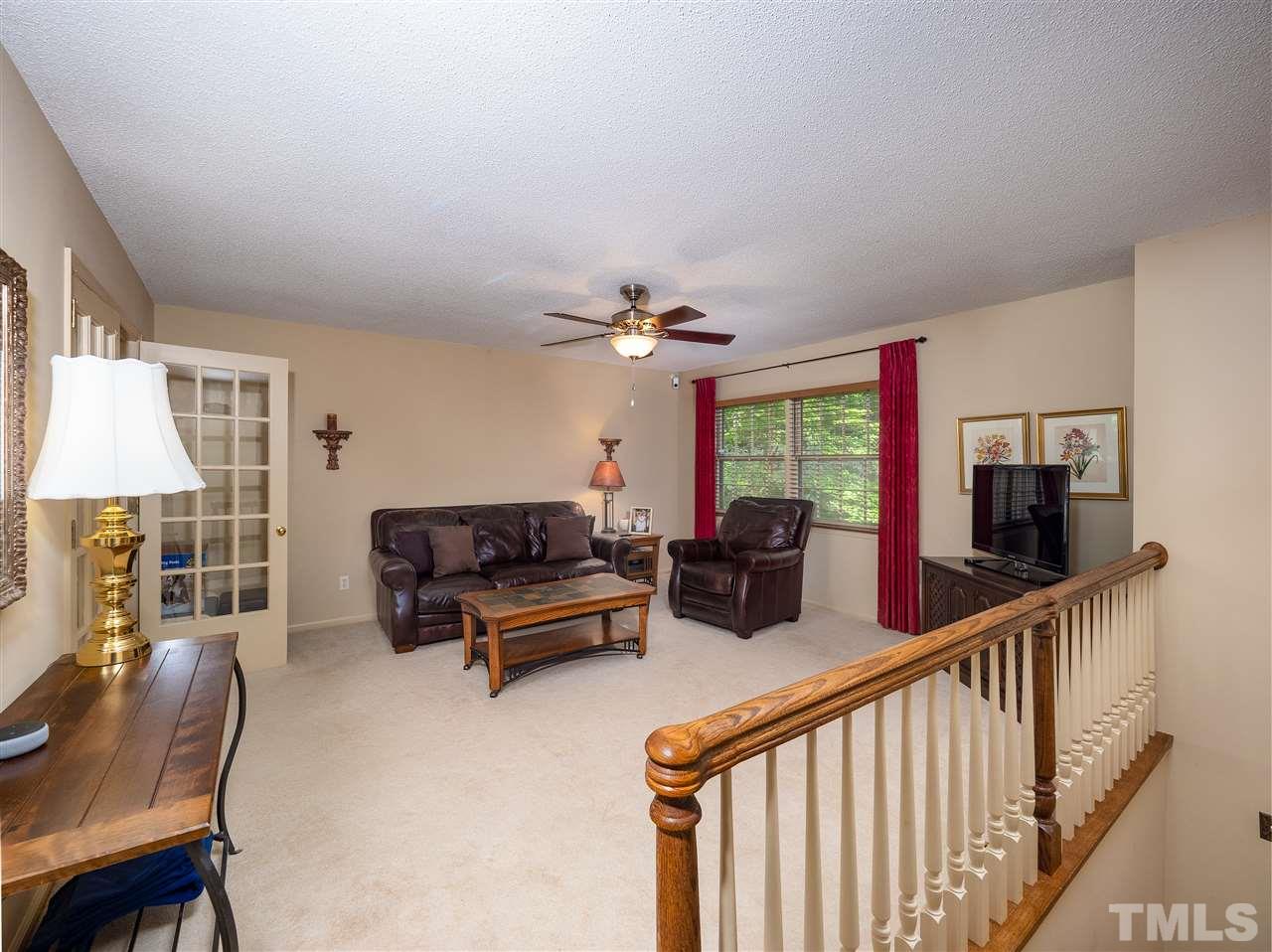 1710 Medfield Road Raleigh, NC 27607 - Photo 4 of 19