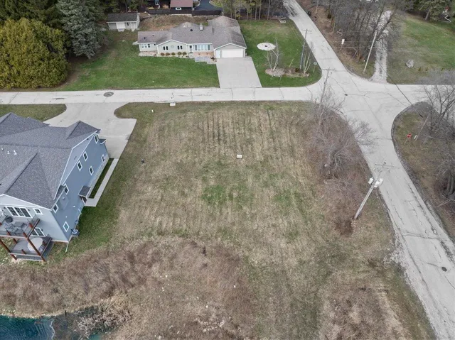 $330,000 | W5705 Summit Woods Lane, Unit 20, Rhine, WI 53073