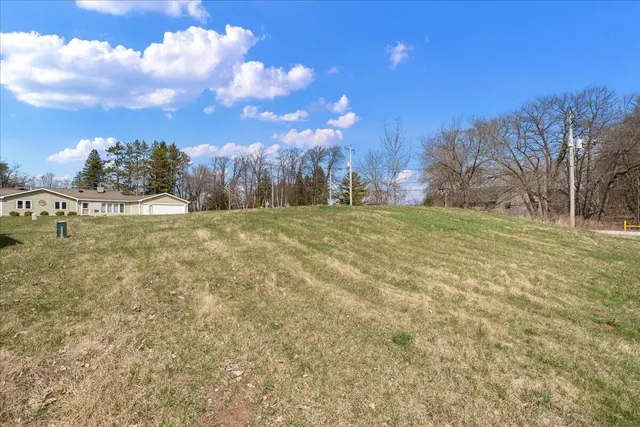 $330,000 | W5705 Summit Woods Lane, Unit 20, Rhine, WI 53073