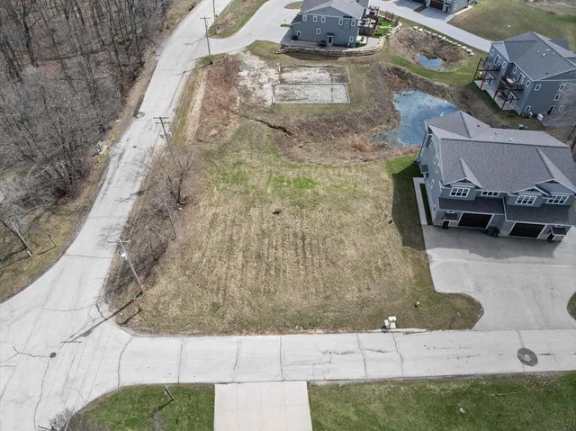 $330,000 | W5705 Summit Woods Lane, Unit 20, Rhine, WI 53073