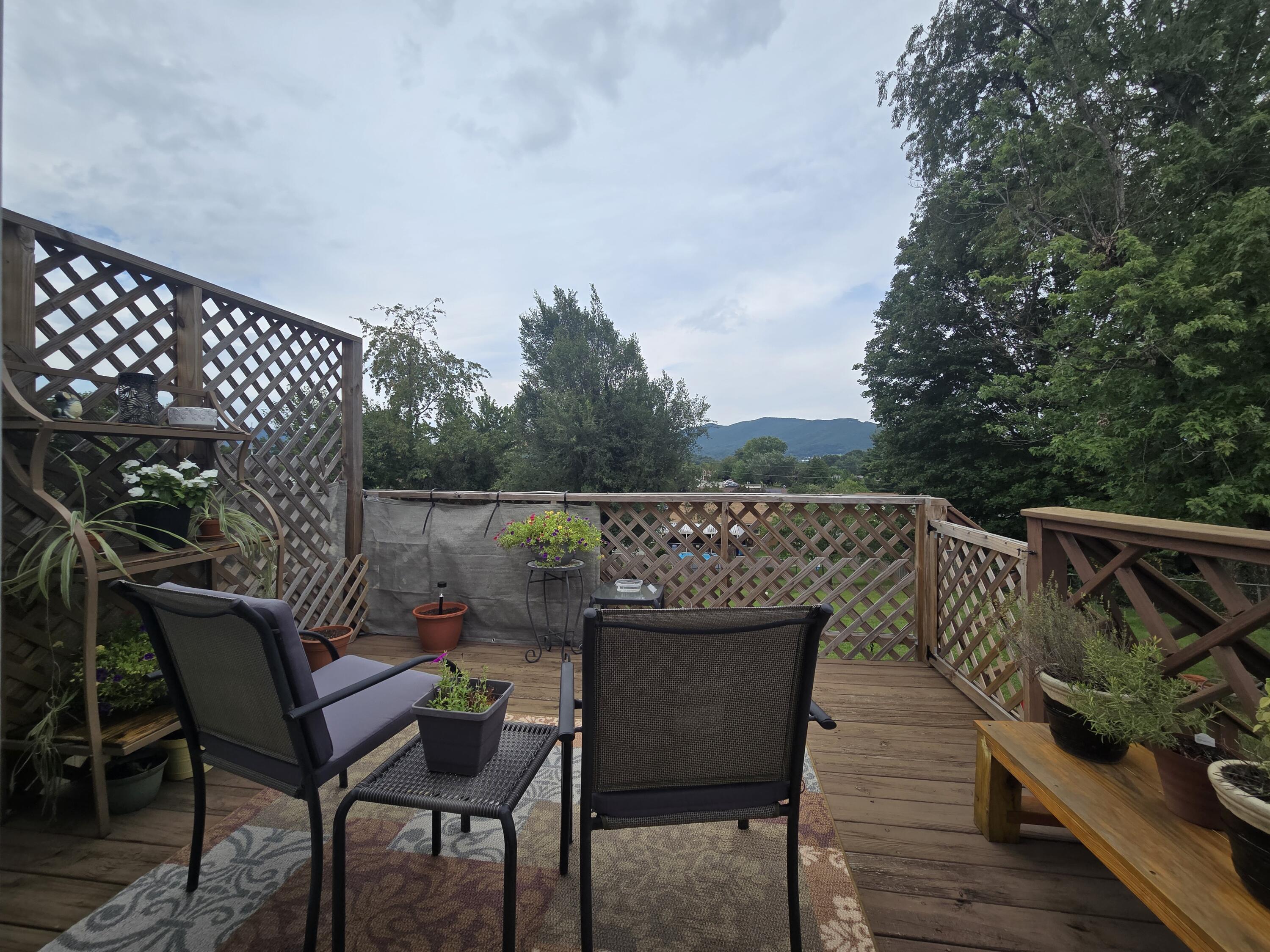 4803 Hazelridge Road Northwest Roanoke, VA 24012 - Photo 14 of 15 1000002992