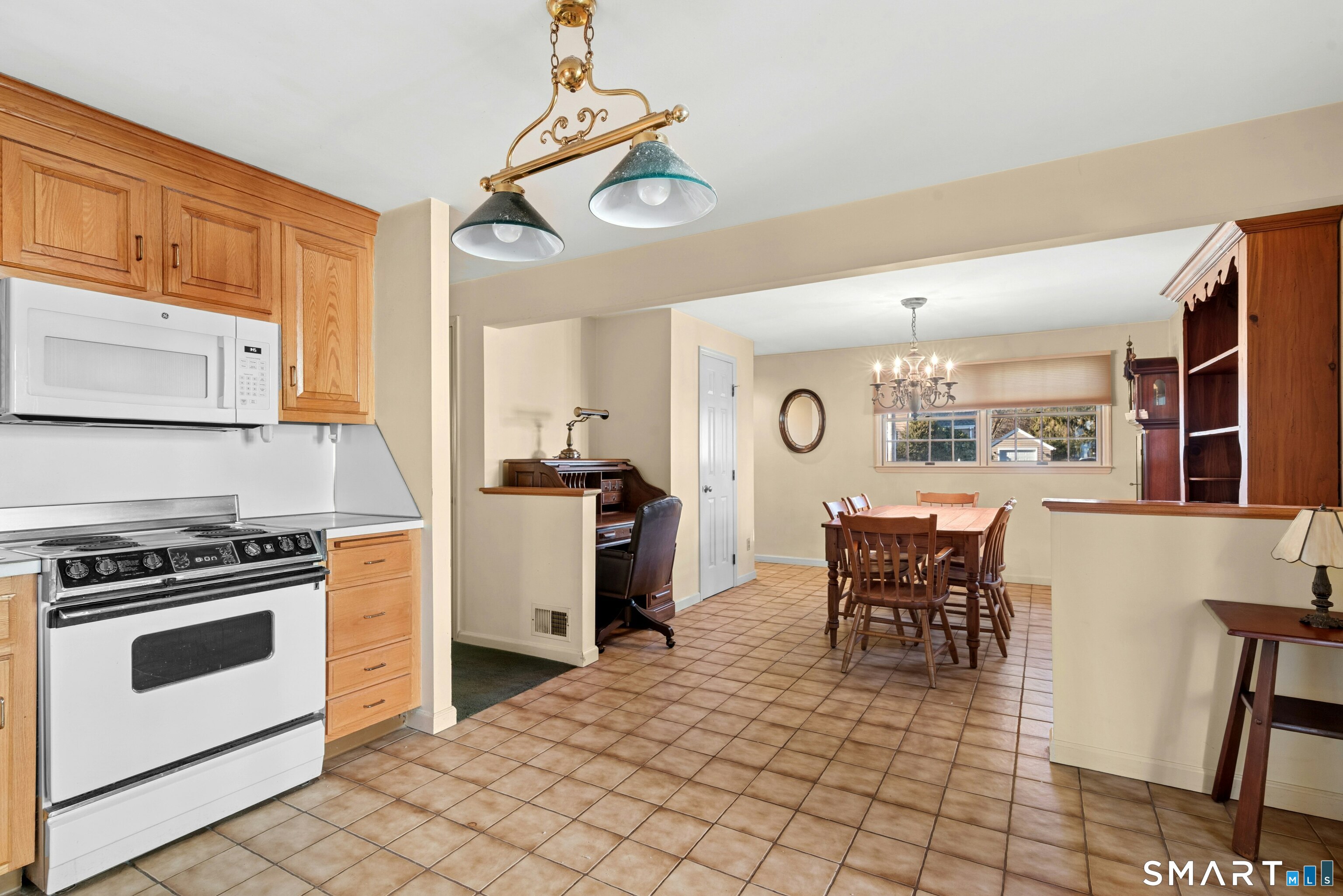 378 High Street Fairfield, CT 06824 - Photo 12 of 23