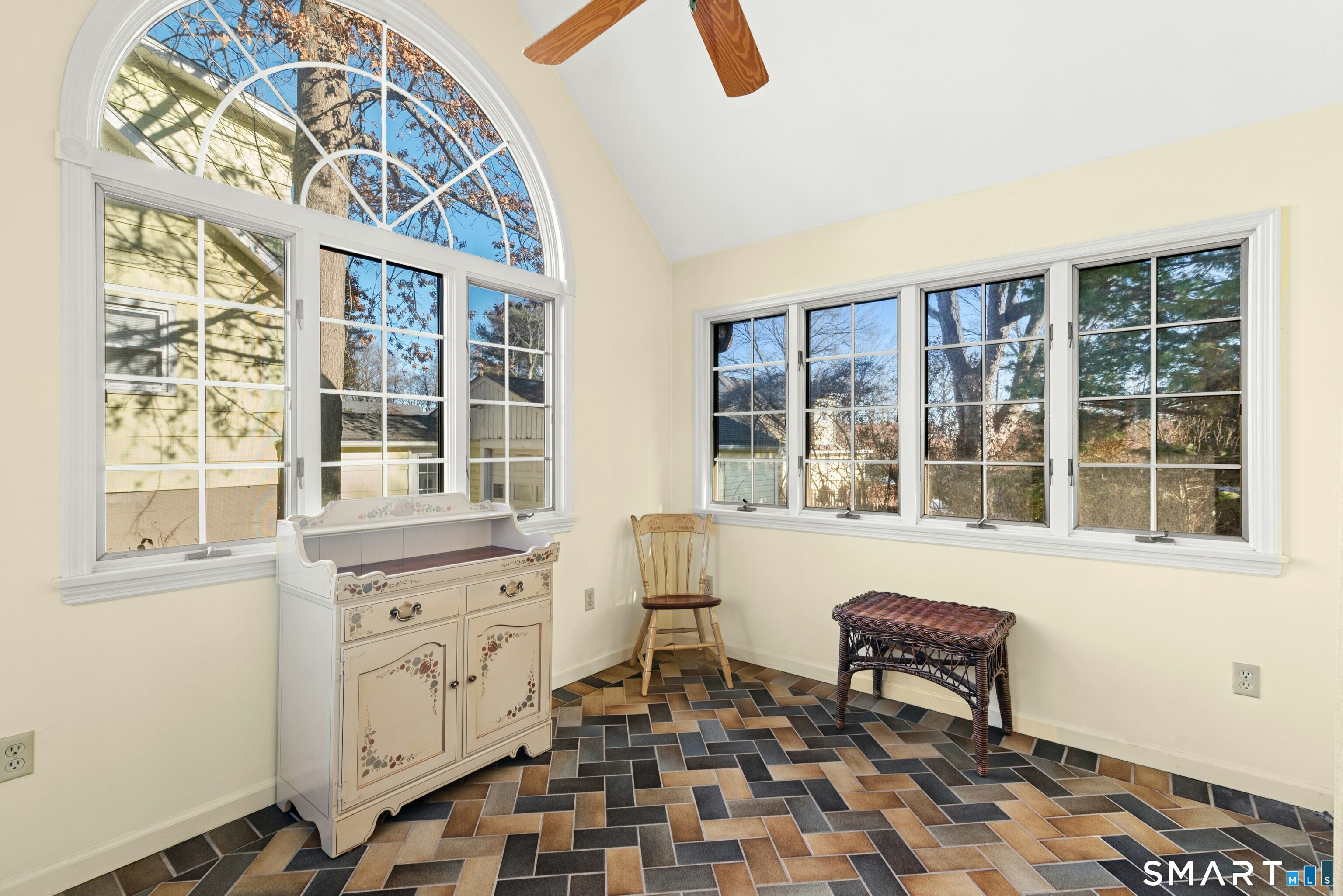 378 High Street Fairfield, CT 06824 - Photo 13 of 23