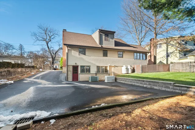 $649,000 | 378 High Street, Fairfield, CT 06824