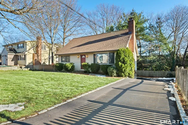 $649,000 | 378 High Street, Fairfield, CT 06824