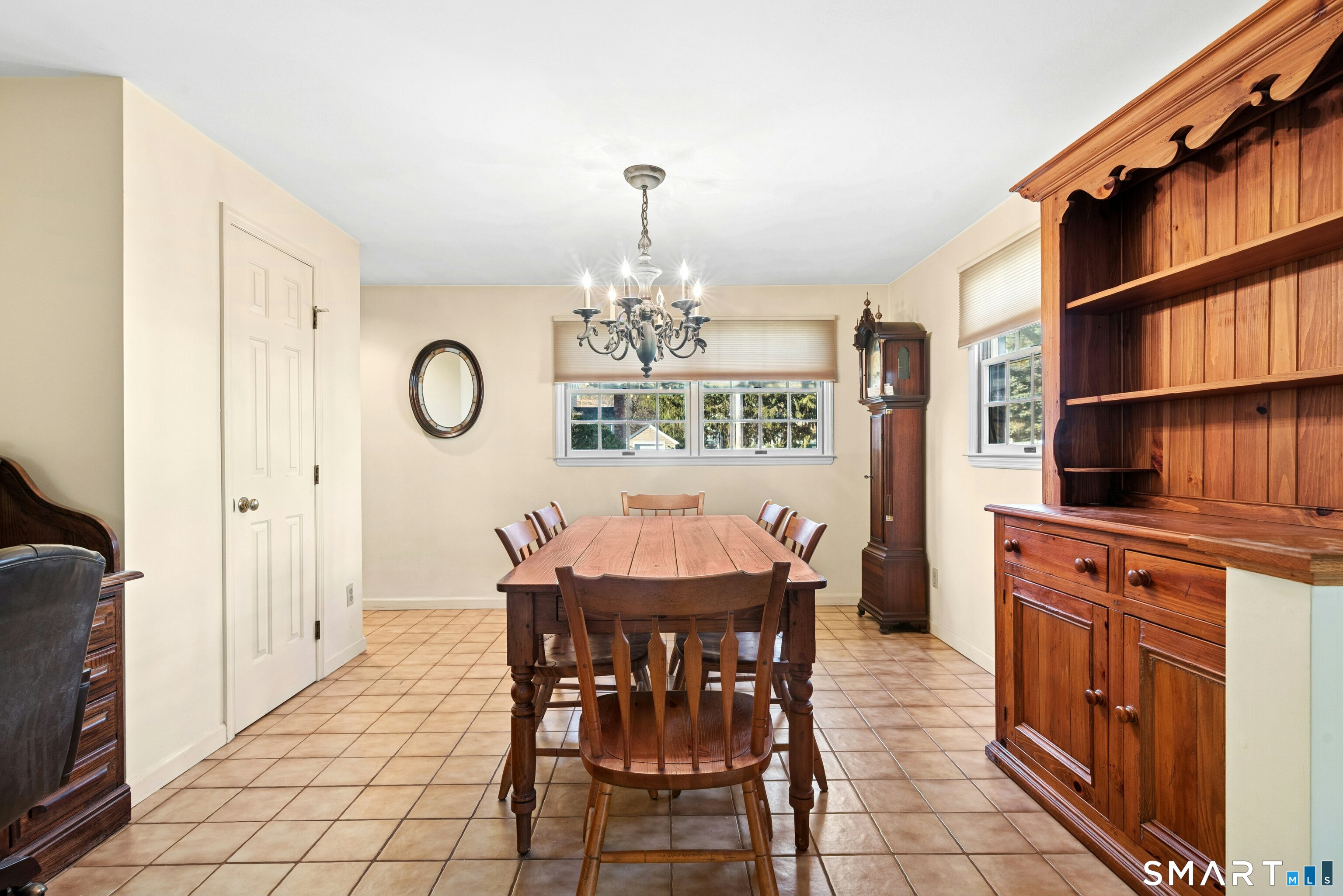 378 High Street Fairfield, CT 06824 - Photo 8 of 23