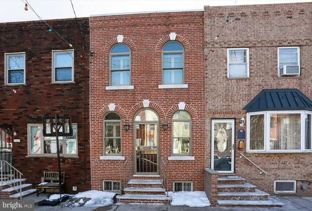 $374,900 | 348 Wolf Street, Philadelphia, PA 19148