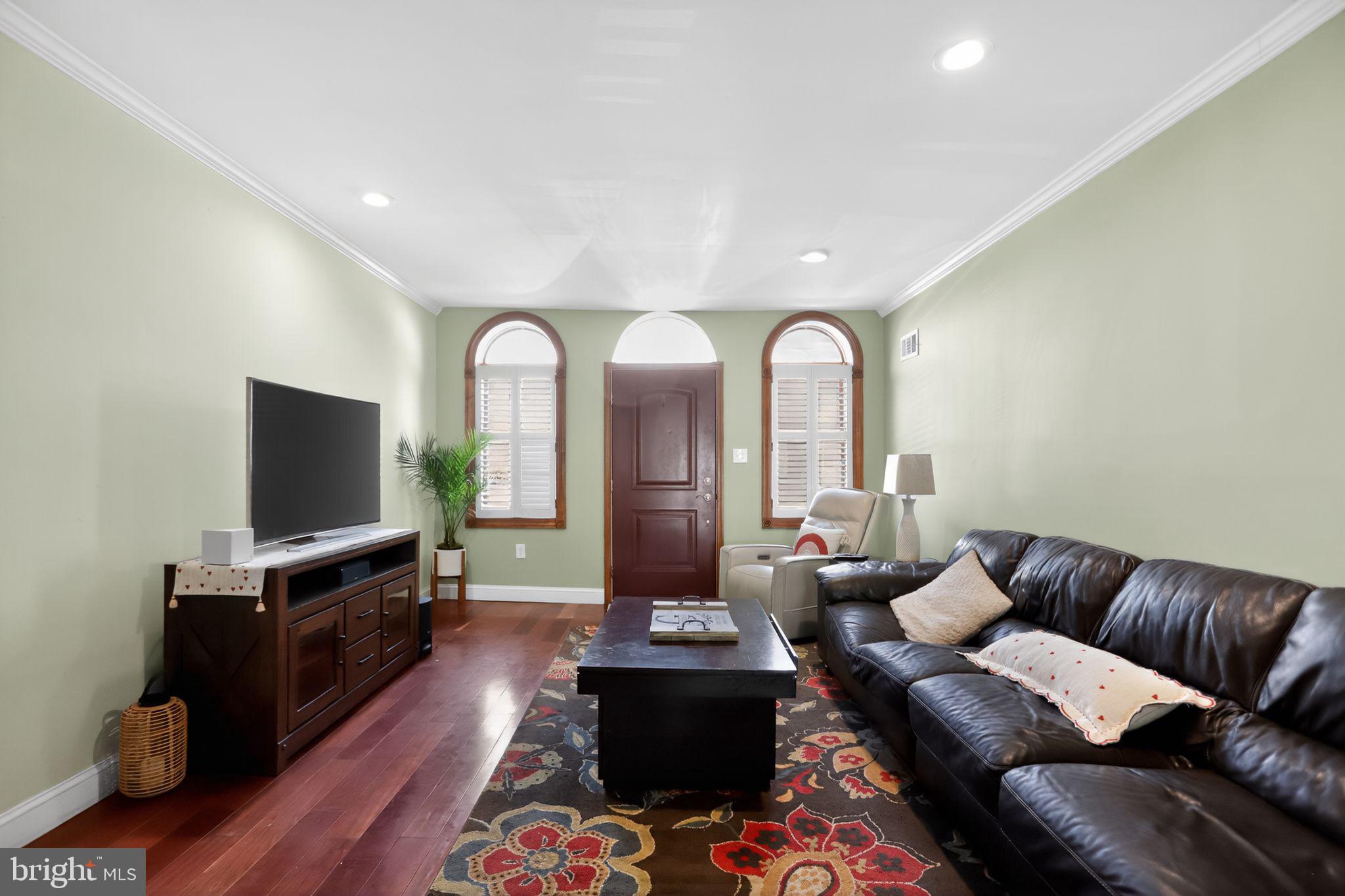 348 Wolf Street Philadelphia, PA 19148 - Photo 6 of 30