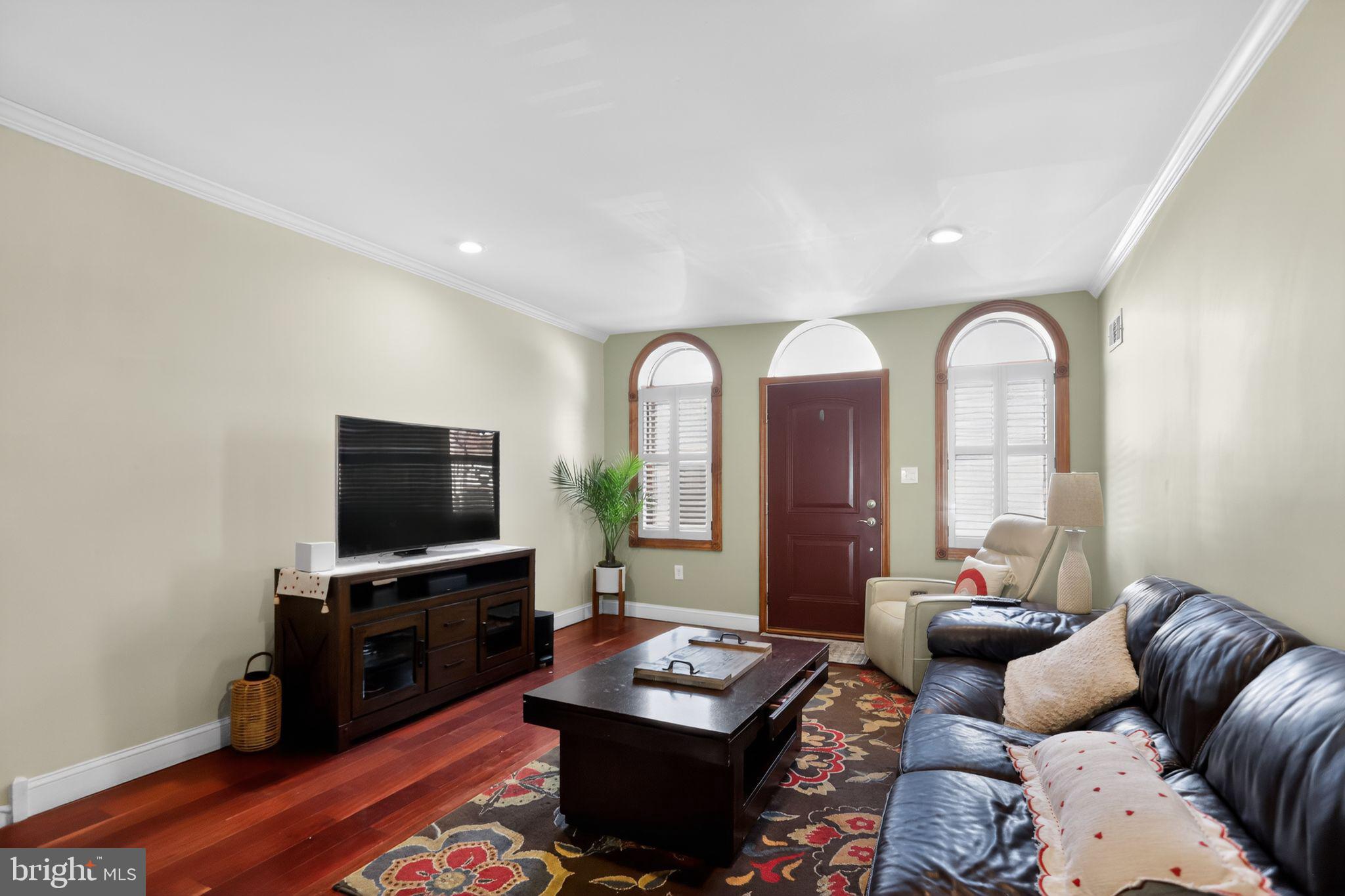 348 Wolf Street Philadelphia, PA 19148 - Photo 7 of 30