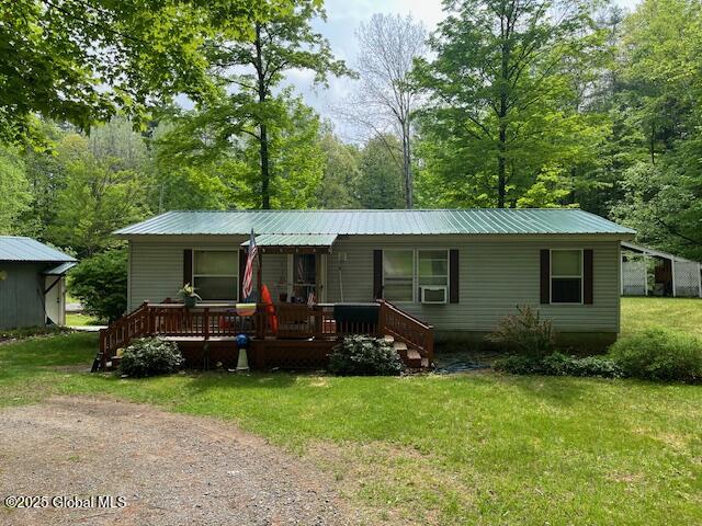 77 Stark Road Corinth, NY 12822 - Photo 1 of 21 IMG_8307