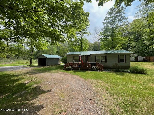 77 Stark Road Corinth, NY 12822 - Photo 5 of 21 IMG_8309